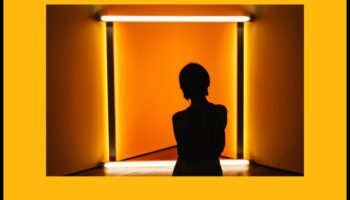 التباينات الإبداعية: تقنيات التأكيد على الاختلافات البصرية في التصوير الفوتوغرافي