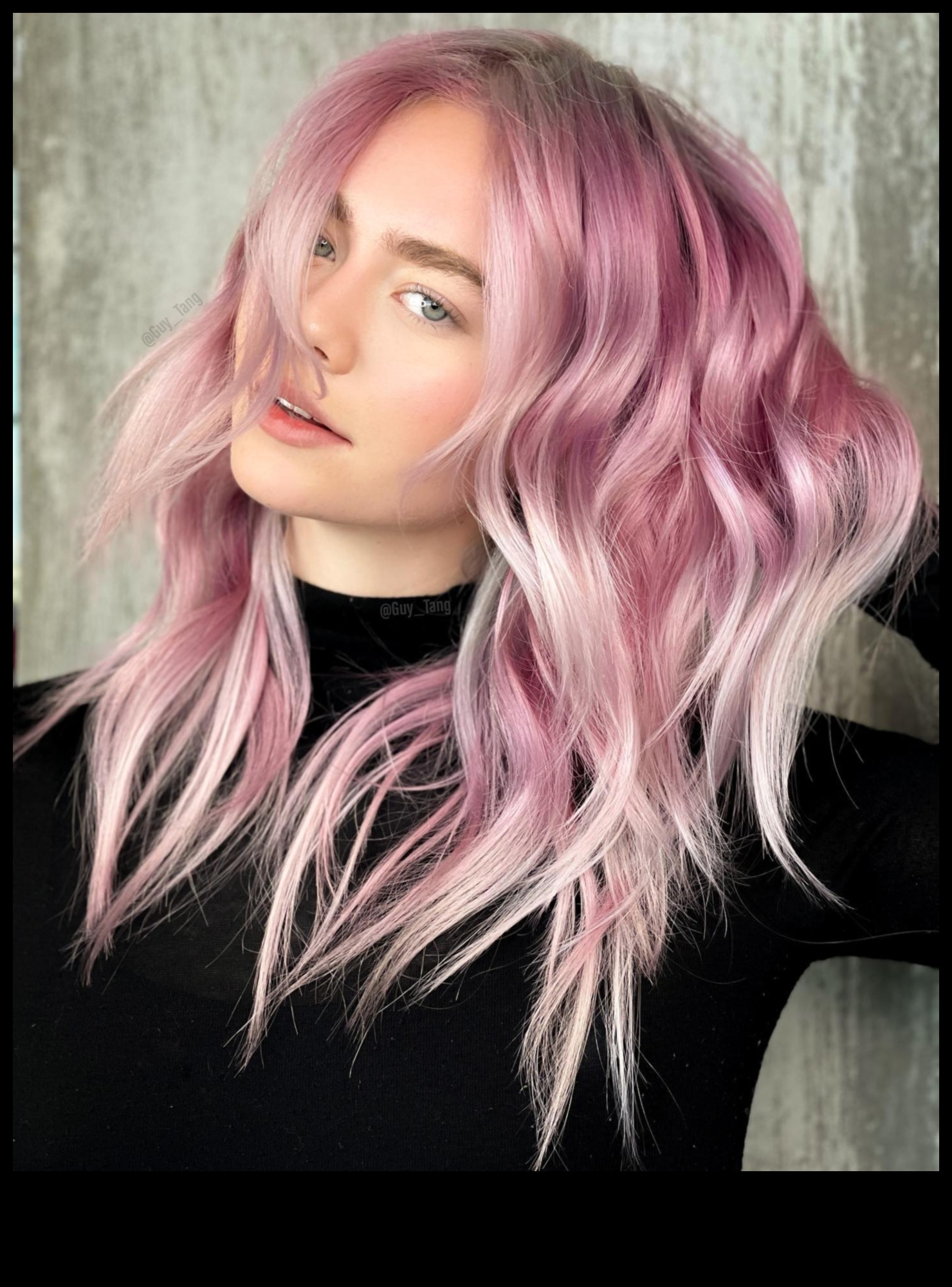 أطلق العنان لإبداعك مع هذه الأفكار العشرة العصرية لألوان الشعر 3 أطلق العنان لإبداعك مع أفكار ألوان الشعر الرائجة هذه