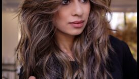 عجائب الرياح: احتضان الحركة الطبيعية للشعر المتموج