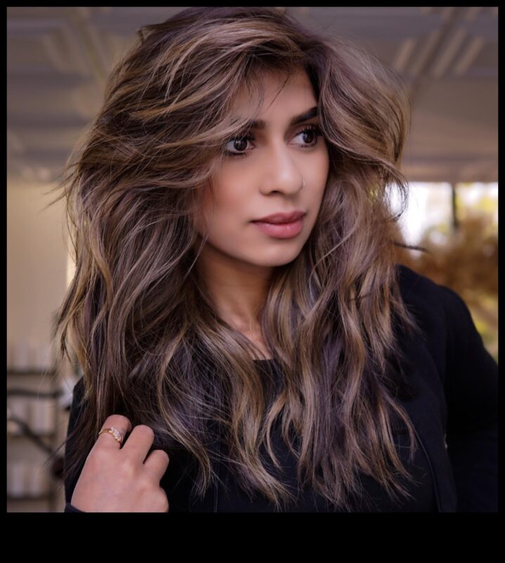 عجائب الرياح: احتضان الحركة الطبيعية للشعر المتموج