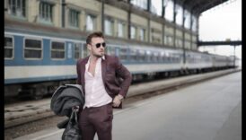 الشارع الذكي الأنيق: أنماط سهلة للمستكشف الحضري