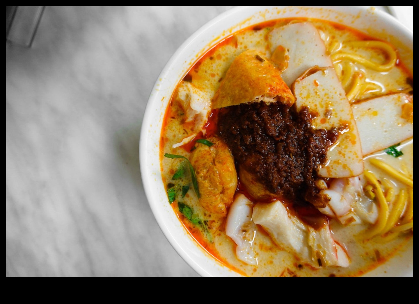 التغذية البدوية: المسرات الطهي لمستكشف عشاق الطعام